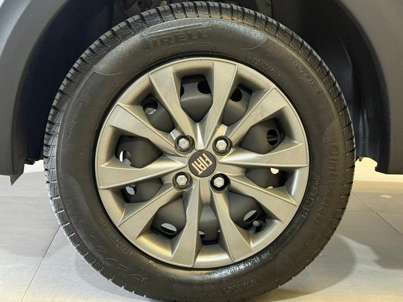Foto do veículo FIAT MOBI  TREKKING 1.0MT 2025 3.765 KM 70.900,00