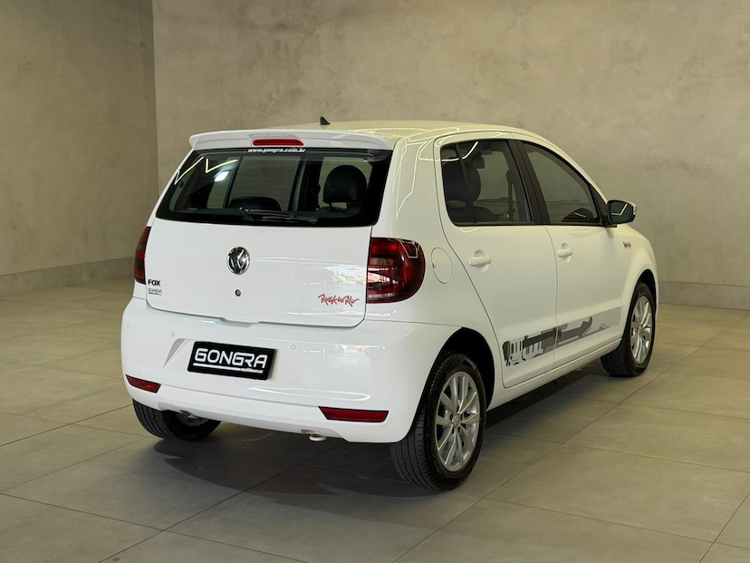 Foto do veículo VOLKSWAGEN FOX  ROCK IN RIO 2014 63.655 KM 51.900,00