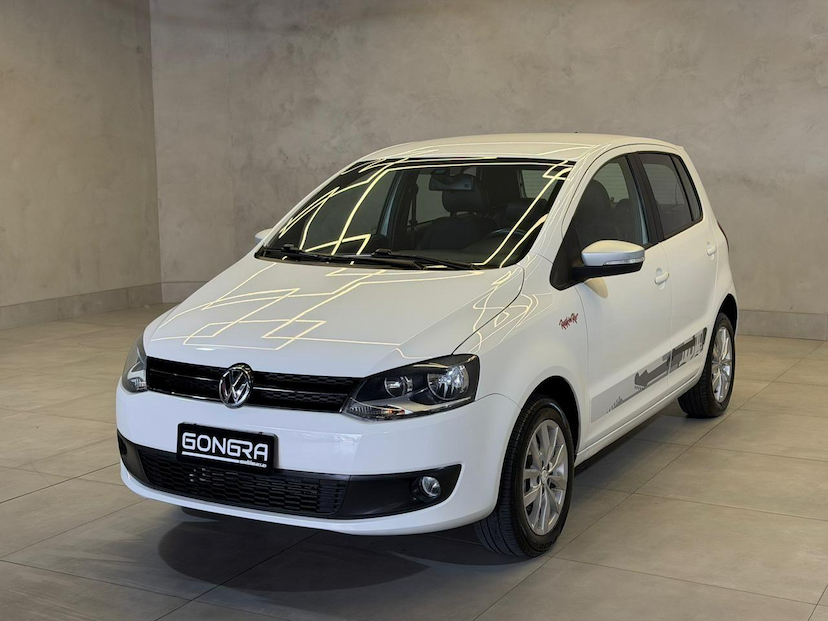 Foto do veículo VOLKSWAGEN FOX  ROCK IN RIO 2014 63.655 KM 51.900,00
