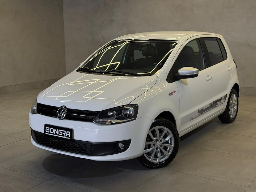 Foto do veículo VOLKSWAGEN FOX  ROCK IN RIO 2014 63.655 KM 51.900,00