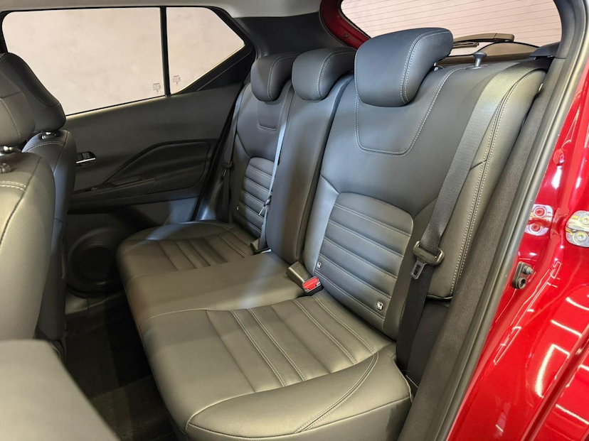 Foto do veículo NISSAN KICKS  PLAY ADVANCE PLUS 1.6 16V FLEX AUT 2025 8.800 KM 128.900,00