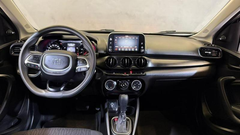 Foto do veículo FIAT CRONOS  DRIVE1.3AT 2025 45.980 KM 89.900,00