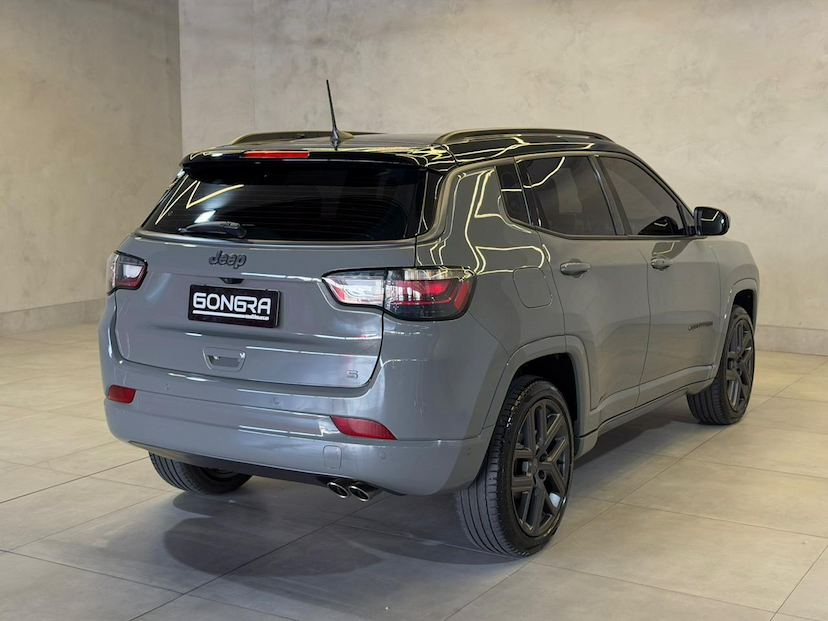 Foto do veículo JEEP COMPASS  SERIE S T 2025 18.232 KM 182.900,00