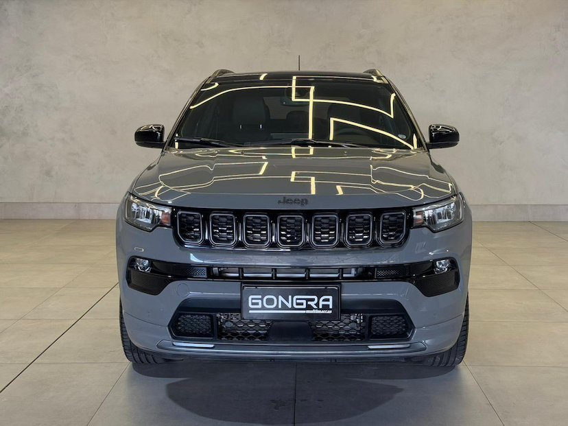 Foto do veículo JEEP COMPASS  SERIE S T 2025 18.232 KM 182.900,00