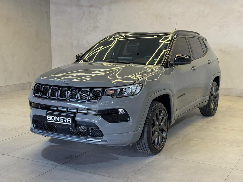 Foto do veículo JEEP COMPASS  SERIE S T 2025 18.232 KM 182.900,00