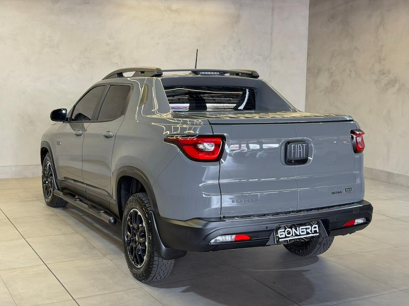 Foto do veículo FIAT TORO  ULTRA AT9 4X4 2024 2.202 KM 164.900,00