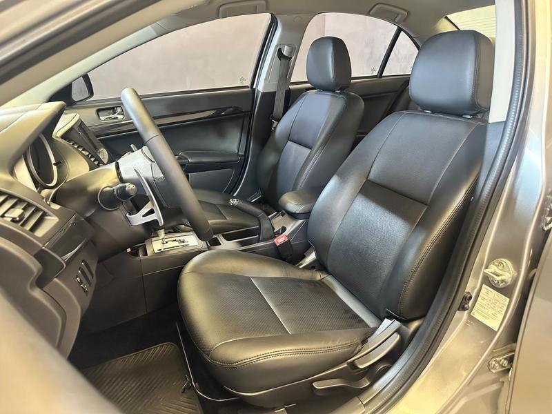 Foto do veículo MITSUBISHI LANCER  HL T 2.0 16V 160CV AUT 2019 68.052 KM 82.900,00