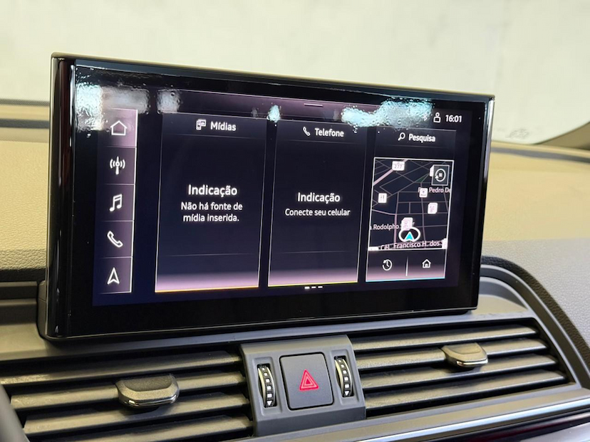 Foto do veículo AUDI Q5  SPORTBACK PHEV PERFORMANCE 2.0 TFSI QUATTRO 2023 11.000 KM 299.900,00