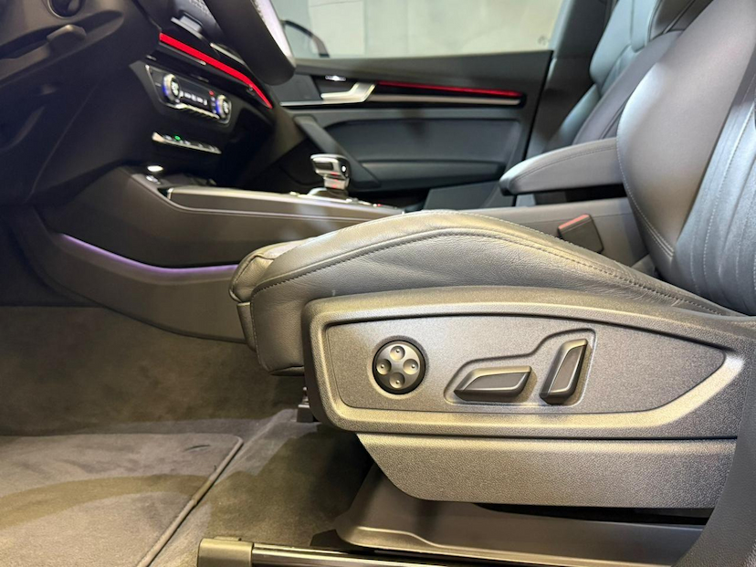 Foto do veículo AUDI Q5  SPORTBACK PHEV PERFORMANCE 2.0 TFSI QUATTRO 2023 11.000 KM 299.900,00