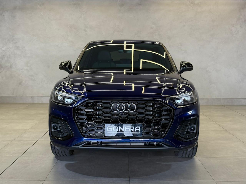 Foto do veículo AUDI Q5  SPORTBACK PHEV PERFORMANCE 2.0 TFSI QUATTRO 2023 11.000 KM 299.900,00