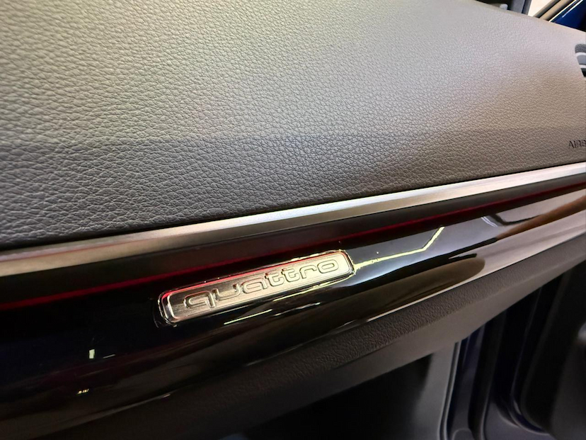 Foto do veículo AUDI Q5  SPORTBACK PHEV PERFORMANCE 2.0 TFSI QUATTRO 2023 11.000 KM 299.900,00