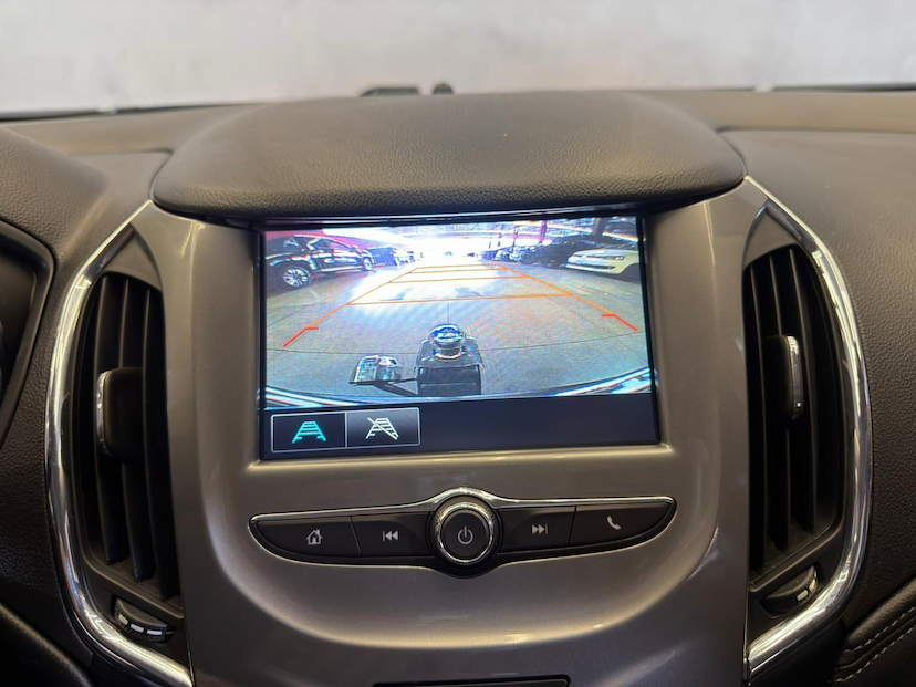 Foto do veículo CHEVROLET CRUZE  1.4 SPORT6 LT AUTOMATICO 2019 90.042 KM 89.900,00