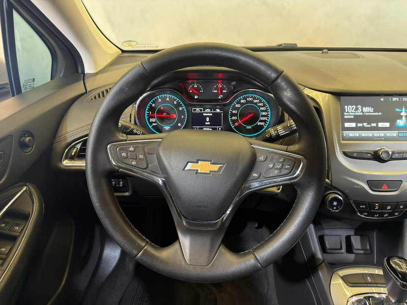Foto do veículo CHEVROLET CRUZE  1.4 SPORT6 LT AUTOMATICO 2019 90.042 KM 89.900,00