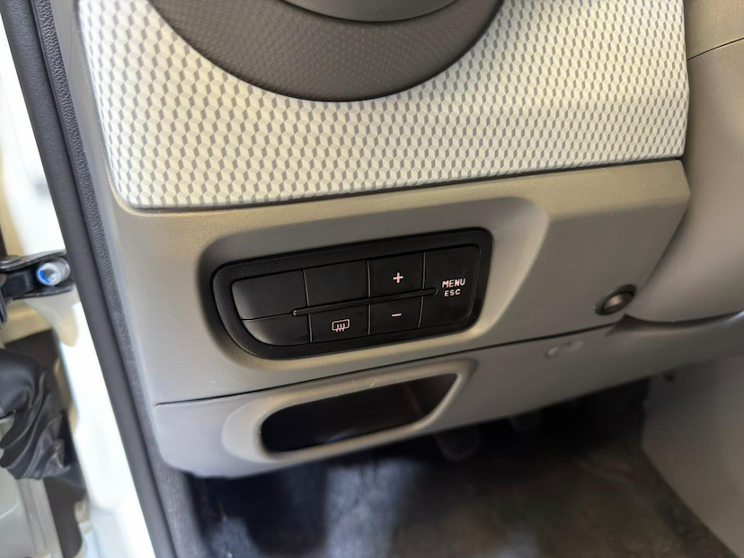 Foto do veículo FIAT PALIO  ATTRACTIV 1.0 2015 82.866 KM 38.900,00