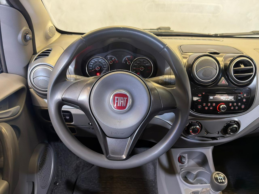 Foto do veículo FIAT PALIO  ATTRACTIV 1.0 2015 82.866 KM 38.900,00