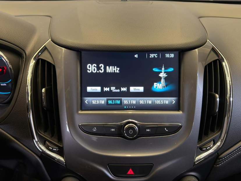 Foto do veículo CHEVROLET CRUZE CHEV  LT NB AT 2018 68.500 KM 87.900,00