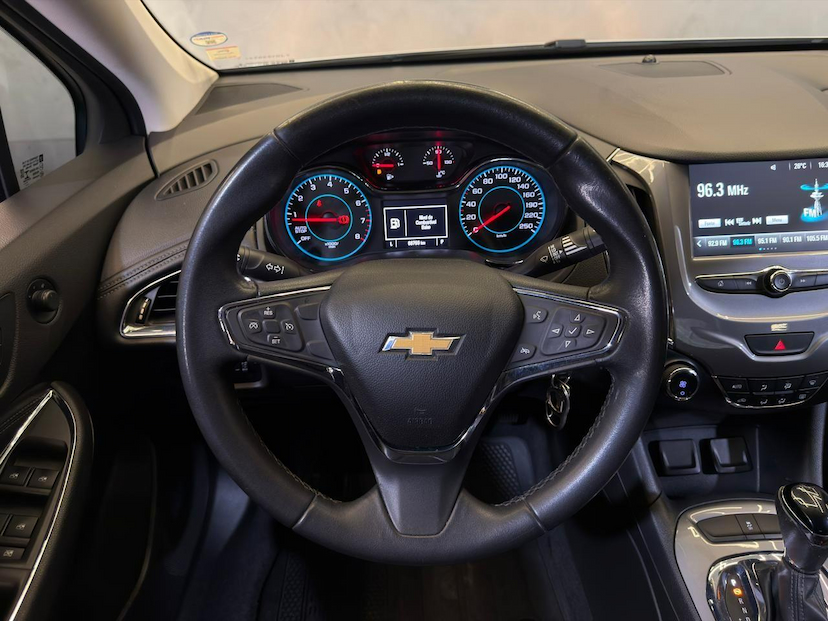 Foto do veículo CHEVROLET CRUZE CHEV  LT NB AT 2018 68.500 KM 87.900,00