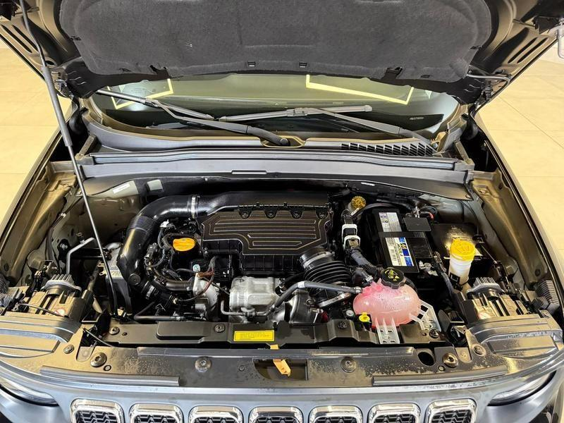 Foto do veículo JEEP RENEGADE  LGTD T270 2023 31.264 KM 105.900,00
