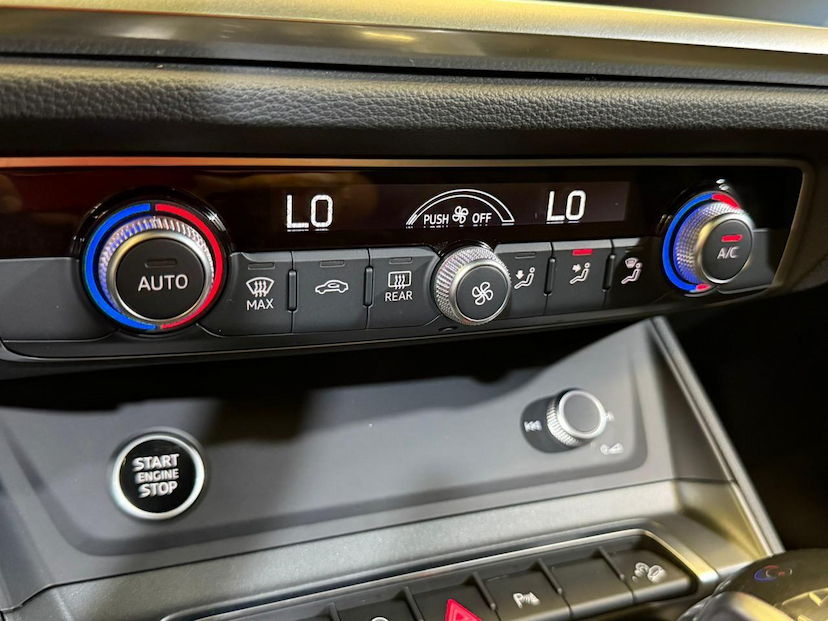 Foto do veículo AUDI Q3  2.0 TFSI 2025 2.279 KM 324.900,00