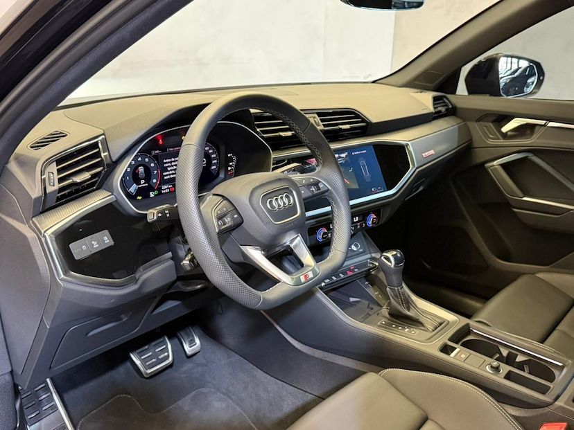Foto do veículo AUDI Q3  2.0 TFSI 2025 2.279 KM 324.900,00