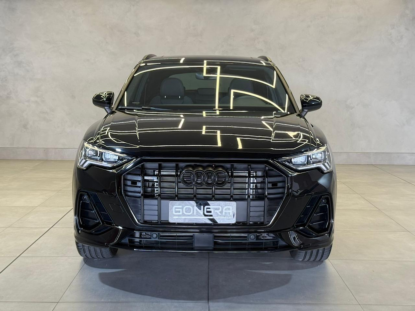 Foto do veículo AUDI Q3  2.0 TFSI 2025 2.279 KM 324.900,00