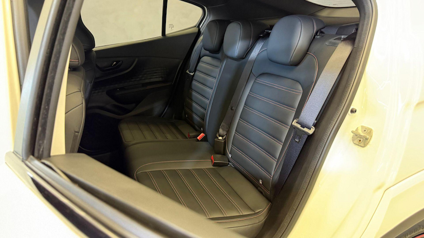 Foto do veículo FIAT FASTBACK  ABARTH 270 2024 9.800 KM 135.900,00