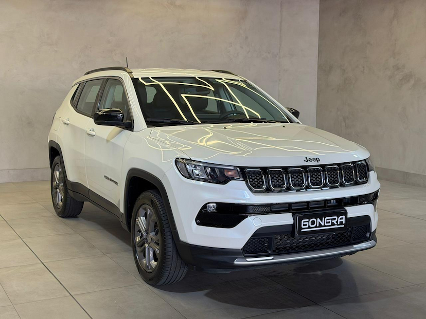 Foto do veículo JEEP COMPASS  LONG TF 2024 21.890 KM 139.900,00