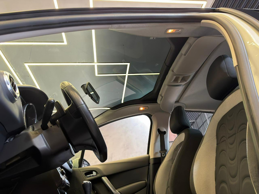 Foto do veículo CITROËN C3  TENDANCE 1.6 16V FLEX AUT. 2015 74.350 KM 45.900,00
