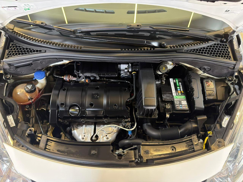 Foto do veículo CITROËN C3  TENDANCE 1.6 16V FLEX AUT. 2015 74.350 KM 45.900,00
