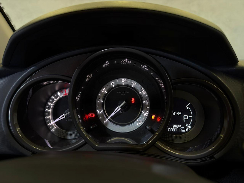 Foto do veículo CITROËN C3  TENDANCE 1.6 16V FLEX AUT. 2015 74.350 KM 45.900,00
