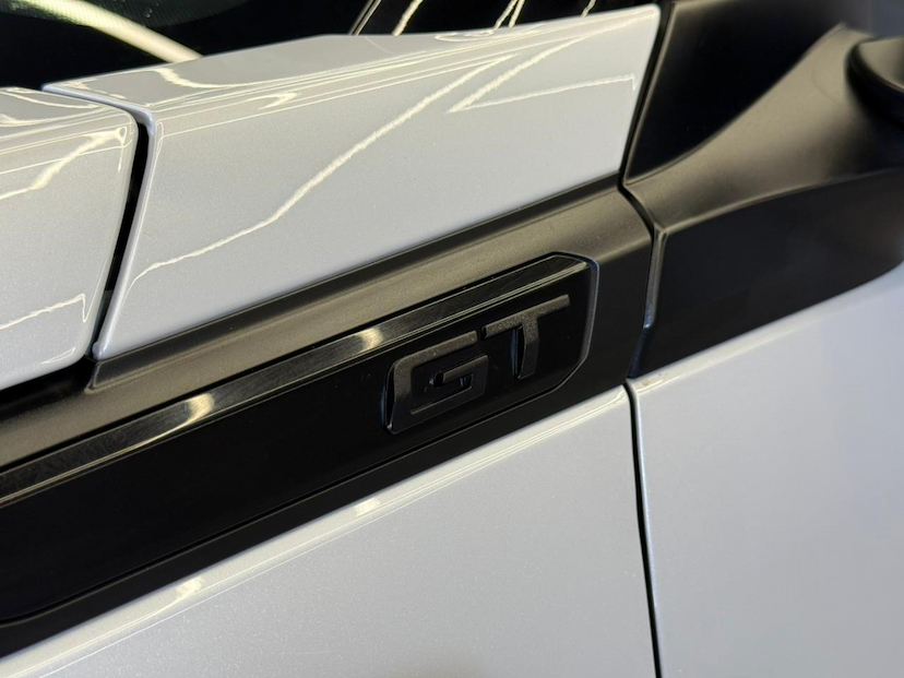 Foto do veículo PEUGEOT 2008  GT 1.0 TURBO FLEX 5P AUT. 2025 17.162 KM 138.900,00