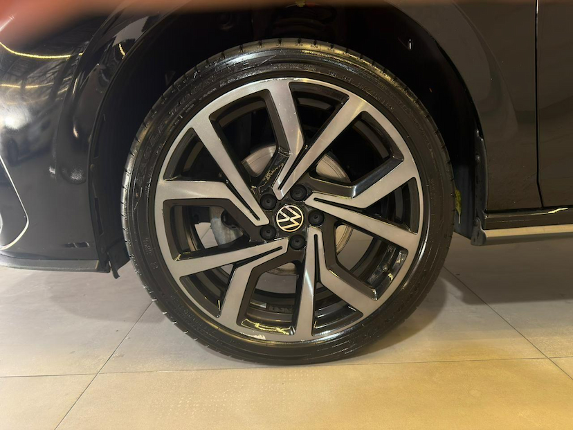 Foto do veículo VOLKSWAGEN VIRTUS  EXCLUSIVE 250 TSI 1.4 FLEX 16V AUT 2025 48.250 KM 125.900,00