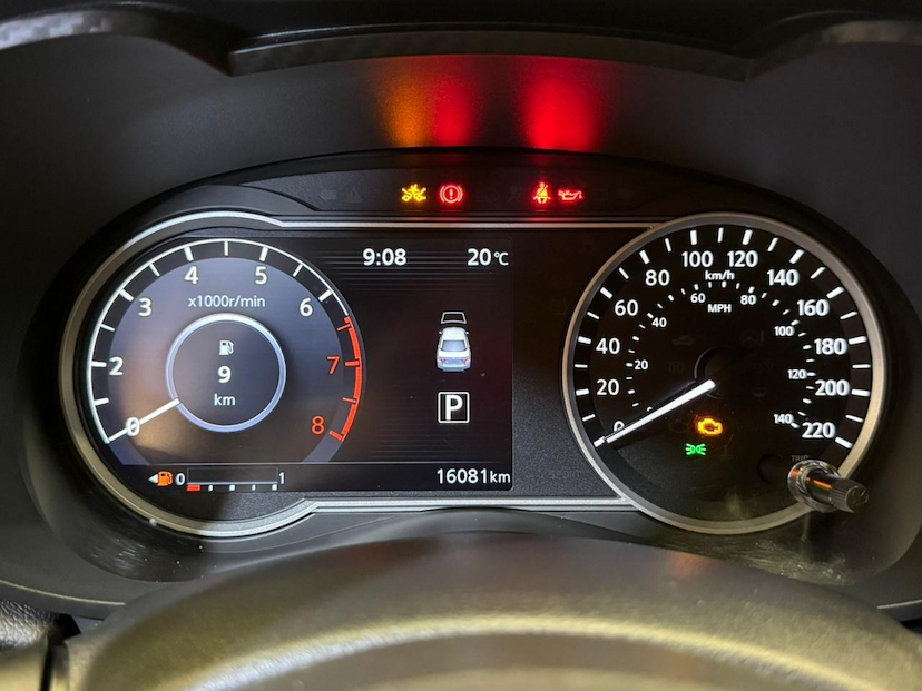 Foto do veículo NISSAN VERSA  ADVNC CVT 2024 16.080 KM 102.900,00