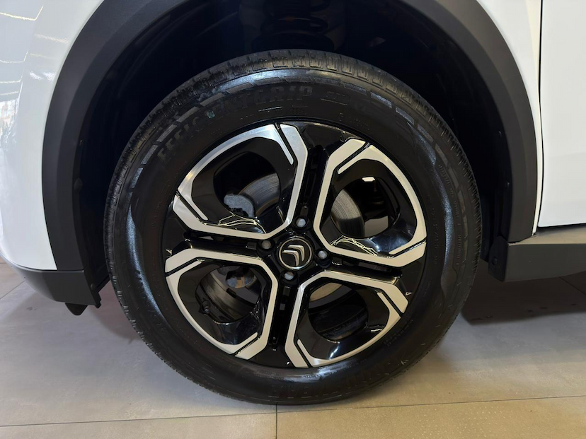 Foto do veículo CITROËN AIRCROSS C3AIRCROSS  2025 31.368 KM 103.900,00