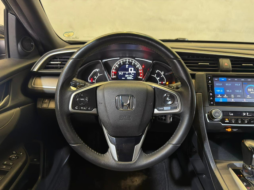 Foto do veículo HONDA CIVIC  SEDAN EX 2.0 FLEX 16V AUT 4P 2020 94.146 KM 119.900,00