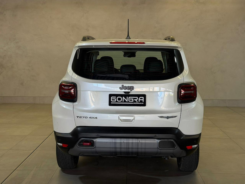 Foto do veículo JEEP RENEGADE  TH T2704X4 2023 40.341 KM 122.900,00