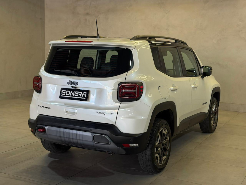 Foto do veículo JEEP RENEGADE  TH T2704X4 2023 40.341 KM 122.900,00