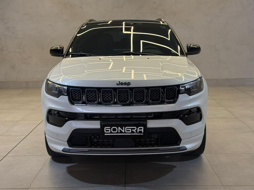 Foto do veículo JEEP COMPASS  SERIE S TF 2024 24.832 KM 160.900,00