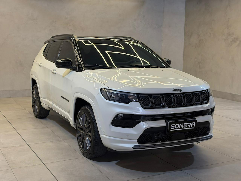 Foto do veículo JEEP COMPASS  SERIE S TF 2024 24.832 KM 160.900,00