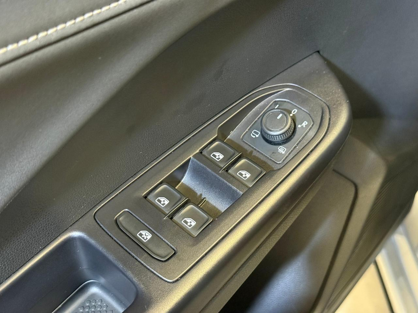 Foto do veículo VOLKSWAGEN TAOS  HL TSI 2024 11.502 KM 169.900,00