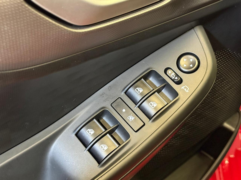 Foto do veículo FIAT PULSE  IMPETUS TURBO 200 HYBRID FLEX AT 2025 5.162 KM 118.900,00