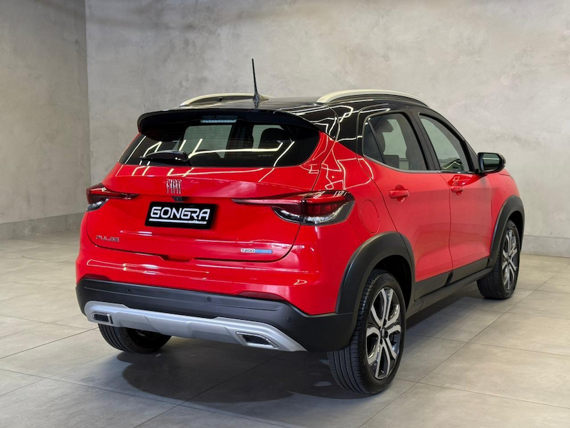 Foto do veículo FIAT PULSE  IMPETUS TURBO 200 HYBRID FLEX AT 2025 5.162 KM 118.900,00