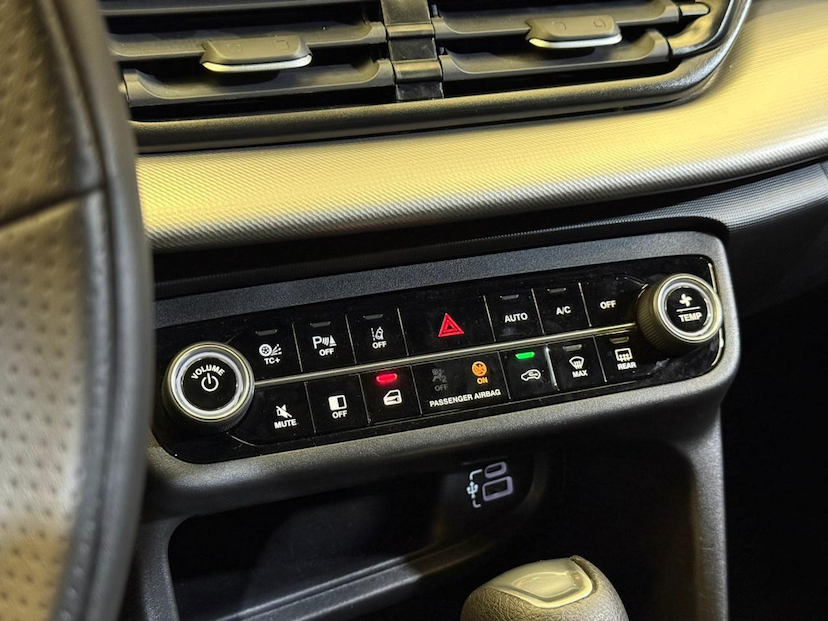 Foto do veículo FIAT PULSE  IMPETUS TURBO 200 HYBRID FLEX AT 2025 5.162 KM 118.900,00