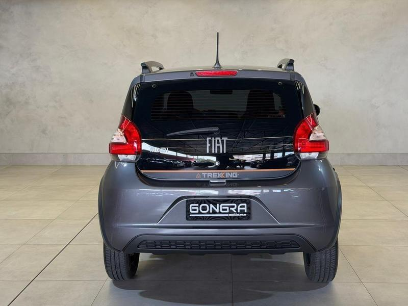Foto do veículo FIAT MOBI  TREKKING 1.0MT 2025 3.566 KM 70.900,00