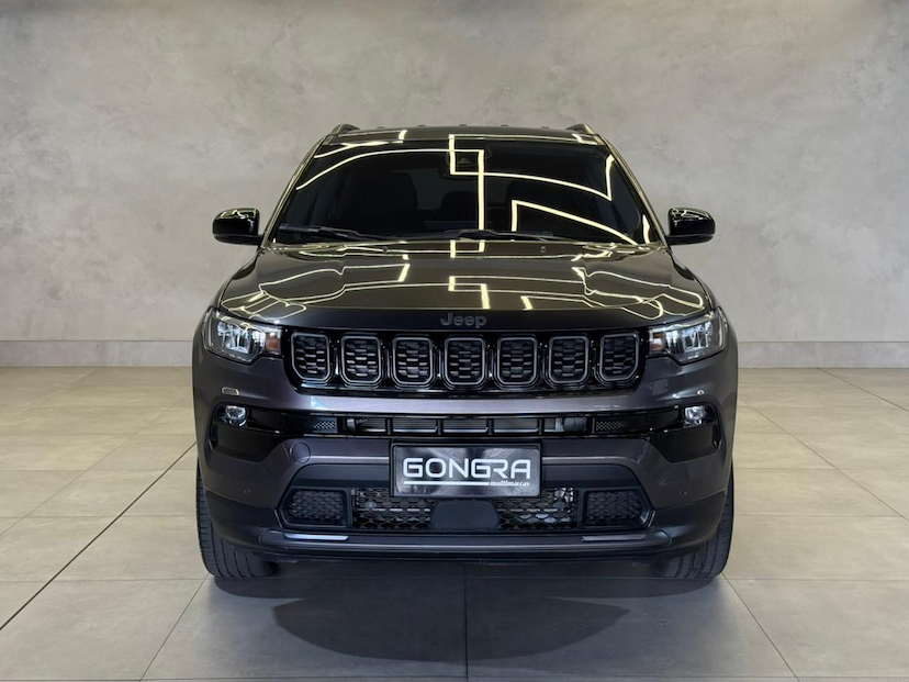 Foto do veículo JEEP COMPASS  LONG T 2025 12.131 KM 162.900,00