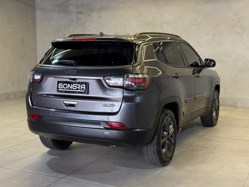 Foto do veículo JEEP COMPASS  LONG T 2025 12.131 KM 162.900,00