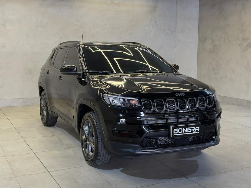 Foto do veículo JEEP COMPASS  LONG. NIG. EAGLE 1.3 4X2 FLEX AUT. 2025 10.136 KM 162.900,00