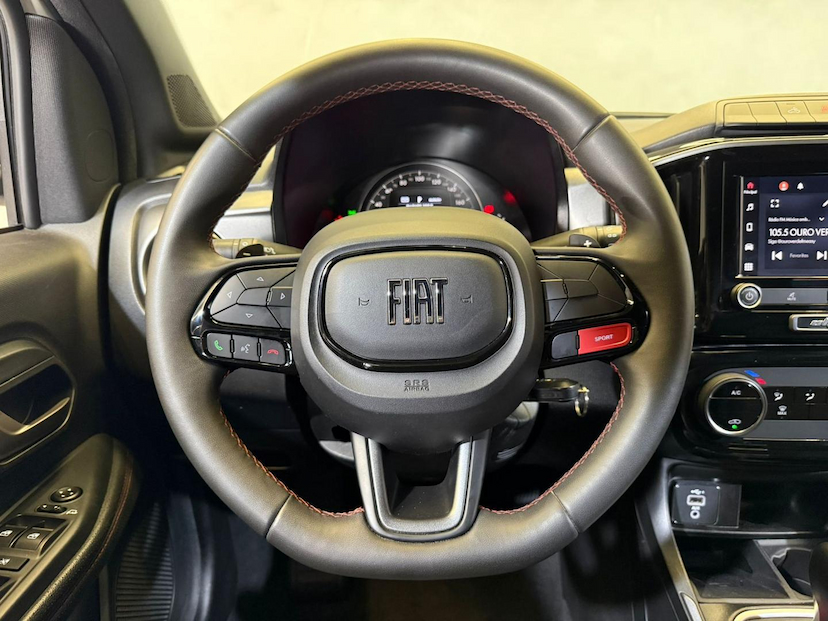 Foto do veículo FIAT STRADA  ULTRA T200AT 2024 27.149 KM 123.900,00