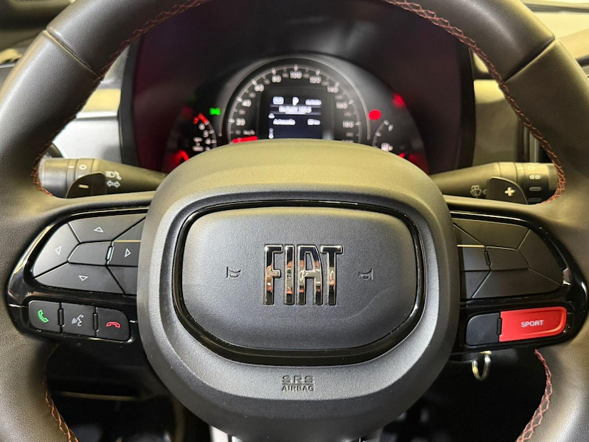 Foto do veículo FIAT STRADA  ULTRA T200AT 2024 27.149 KM 123.900,00