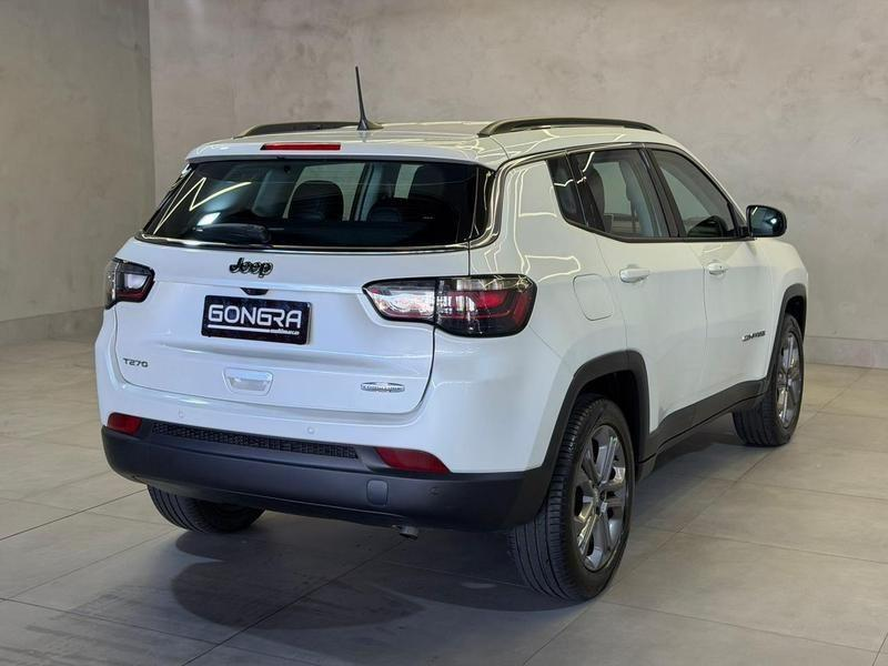 Foto do veículo JEEP COMPASS  LONG TF 2024 24.511 KM 139.900,00